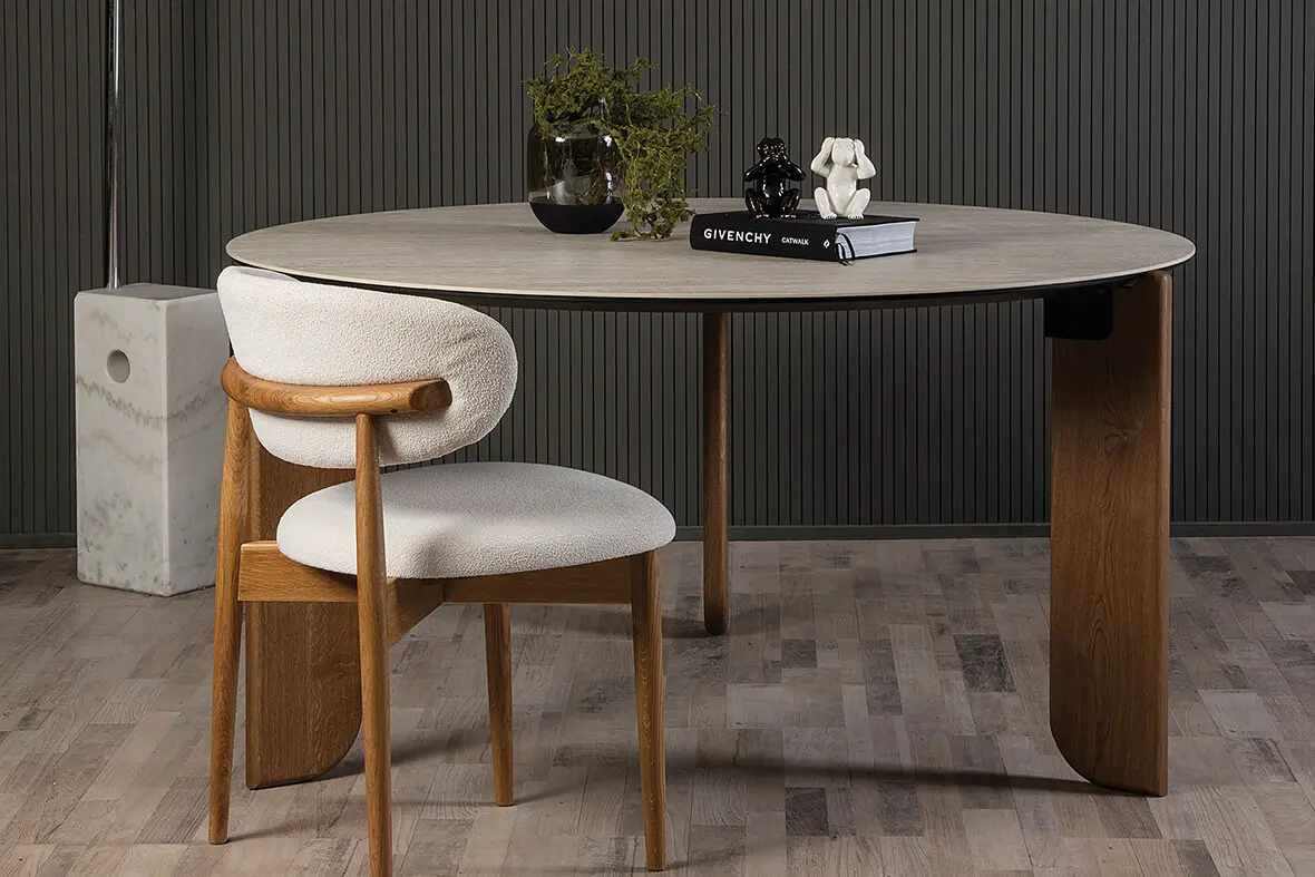 Cool Round Table