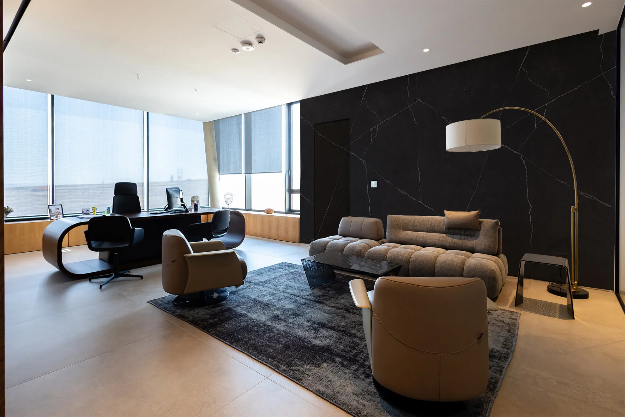 Hadjiloukas Construction Offices — view 5