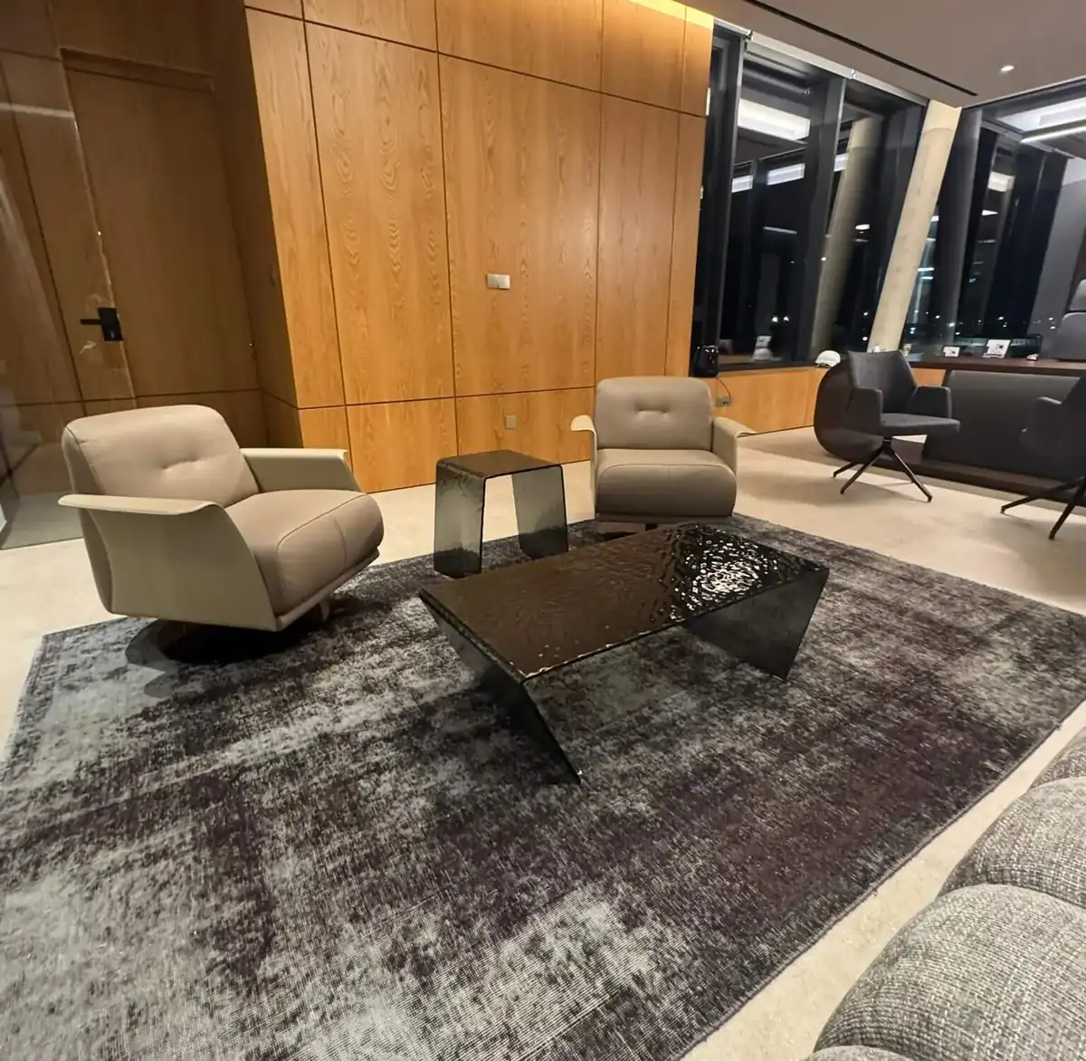Hadjiloukas Construction Offices — view 8