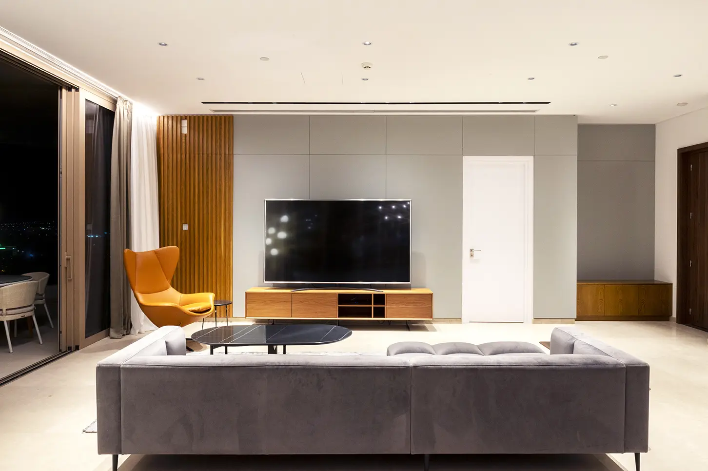Luxury Apartment at 360 Nicosia — view 4