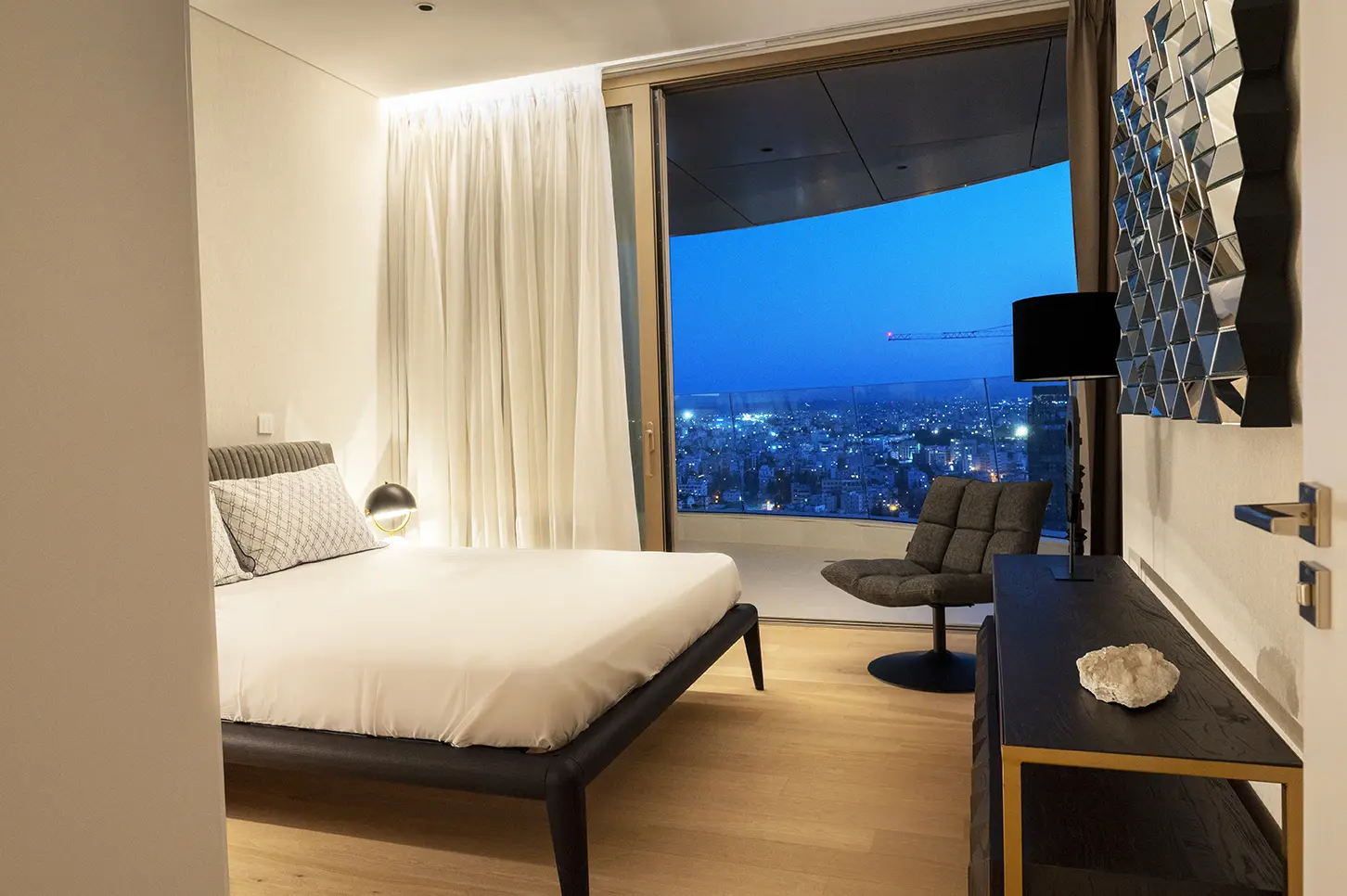 Luxury Apartment at 360 Nicosia — view 13