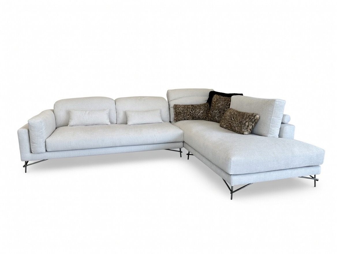 Abbraccio Sofa